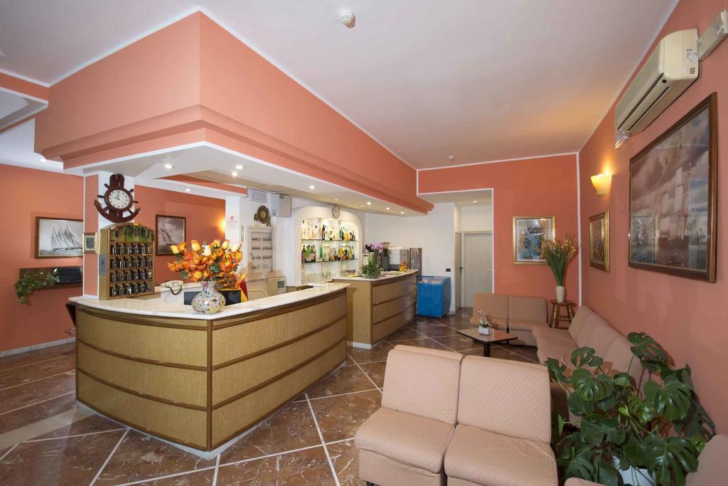 Hotel Veliero ريميني المظهر الخارجي الصورة